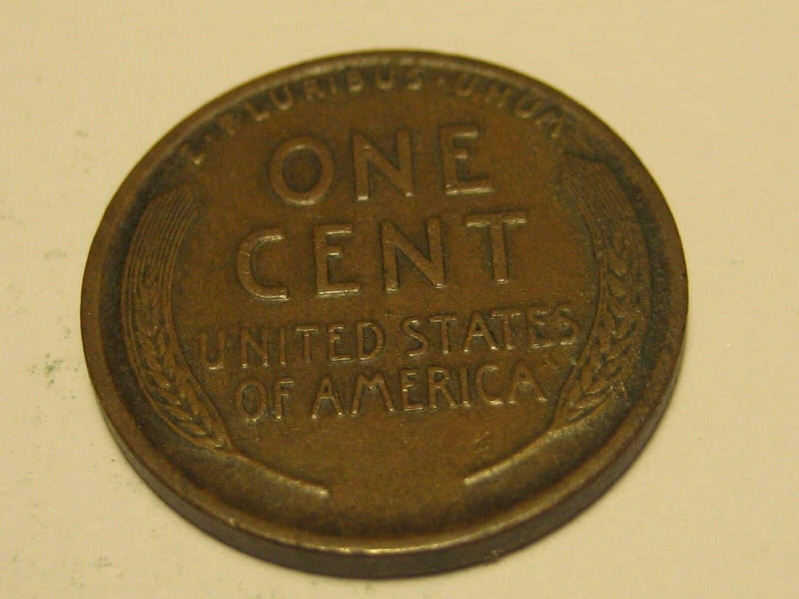 1915 Penny With Die Cuds